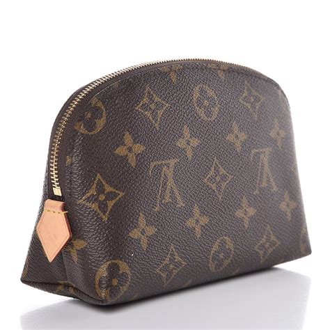 louis vuitton small makeup bag|louis vuitton truth makeup pouch.